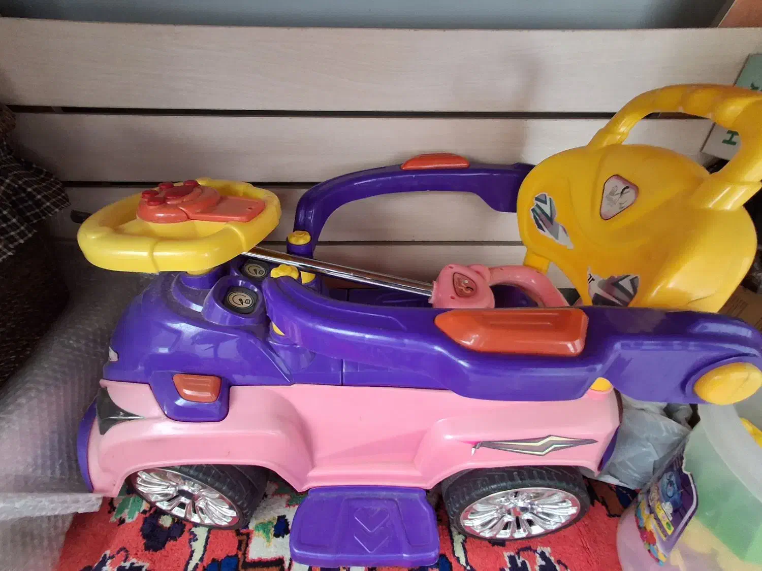 ماشین کودک موزیکال دسته دار|اسباب‌بازی بچه|ایلام, |دیوار