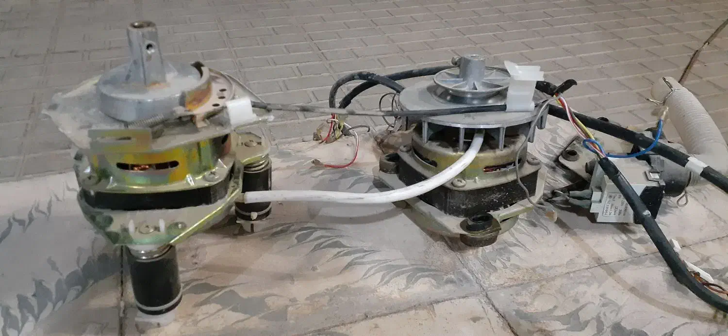 موتور لباسشویی  و موتور خشکن لباسشویی دوقلو|ماشین لباسشویی و خشک‌کن لباس|گناباد, |دیوار