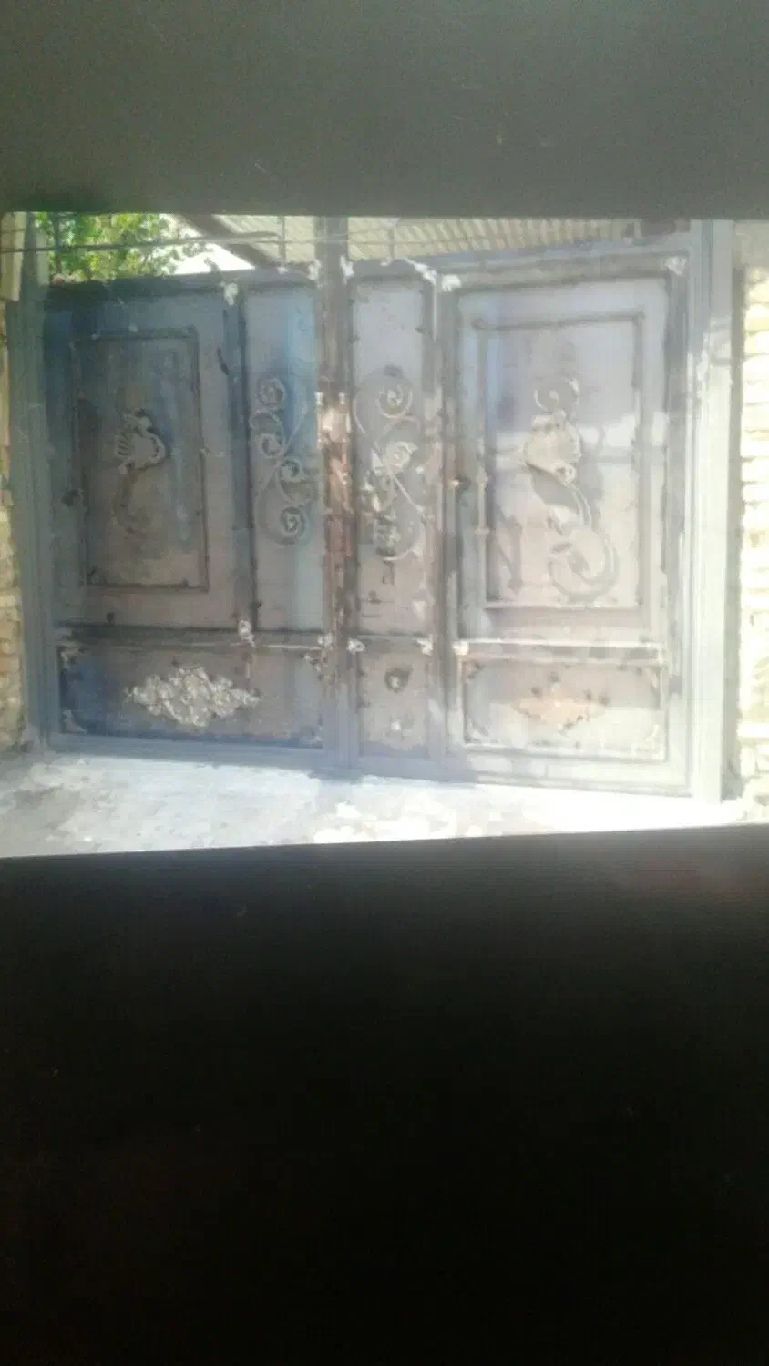 جوشکاری سیاردروپنجره وسازهای فلزی اداری 13سالسابقه|خدمات پیشه و مهارت|لردگان, |دیوار