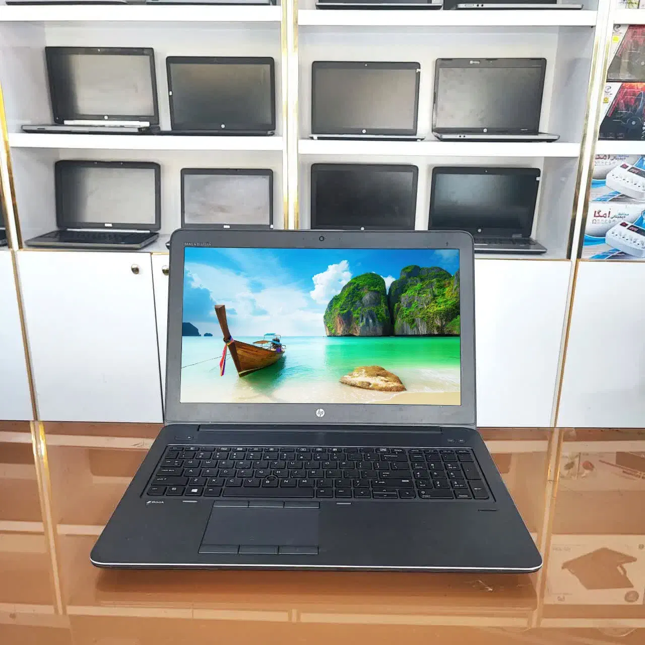 لپتاپ زدبوک G3 ، مناسب طراحی و گرافیک|رایانه همراه|اصفهان, سرچشمه|دیوار