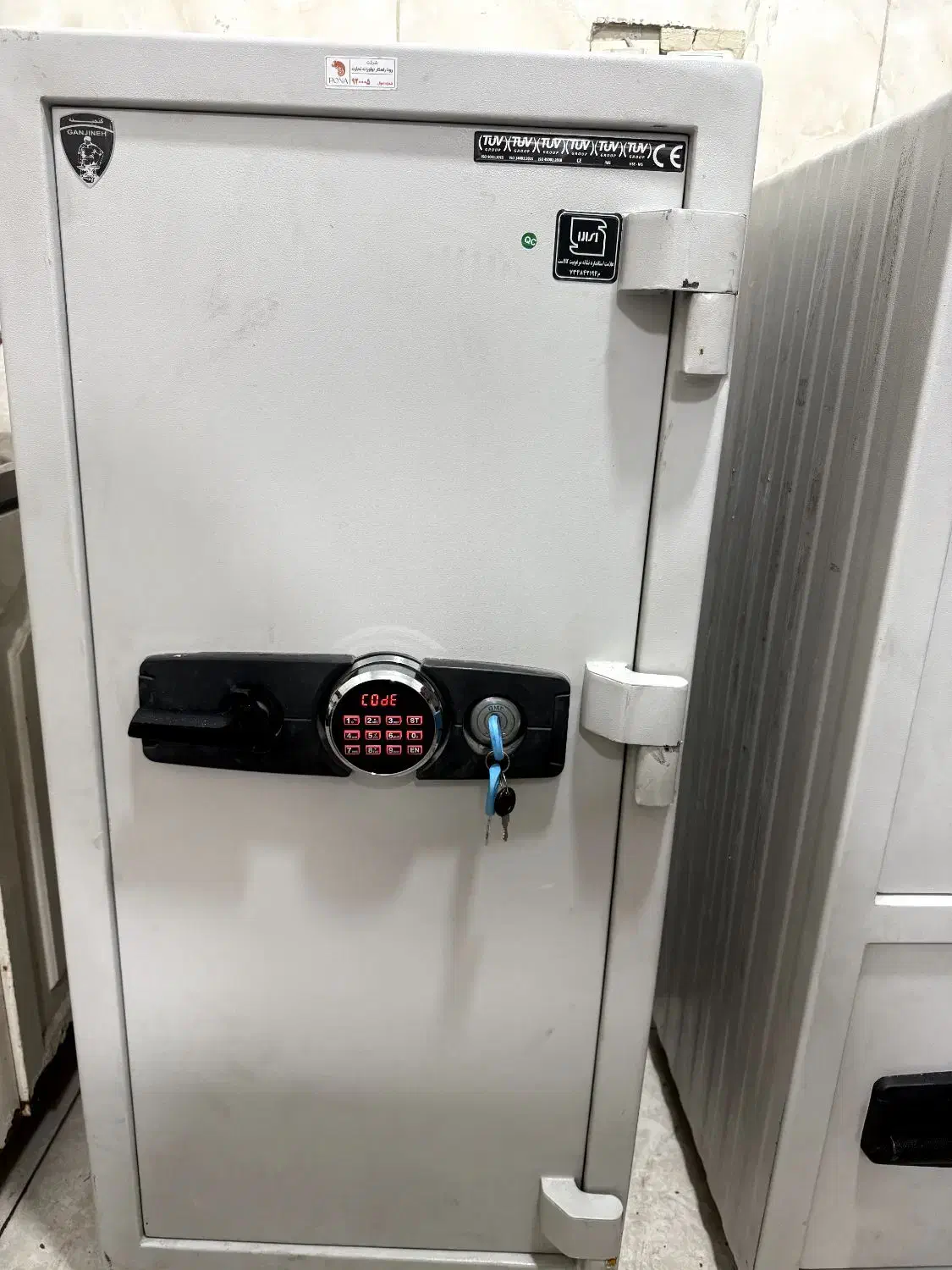 میخرم میفروشم اگه گاوصندوق برای فروش داشتی خریدارم|ابزارآلات|تهران, پردیسان|دیوار