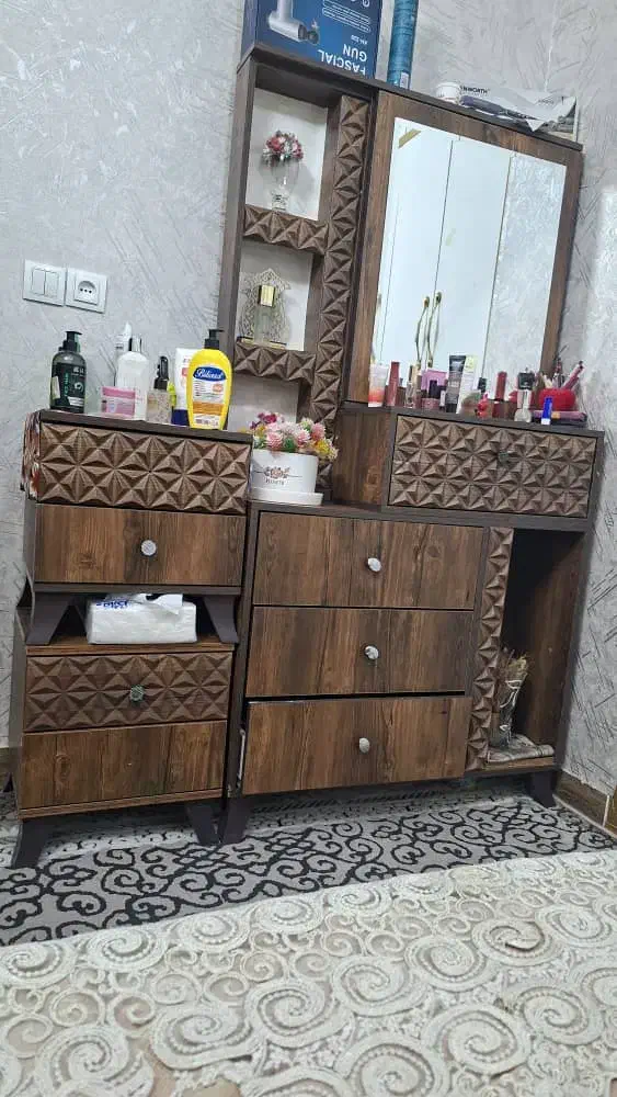 تخت دونفره پاتختی میز ارایش|تخت و سرویس خواب|قرچک, زیبا شهر|دیوار