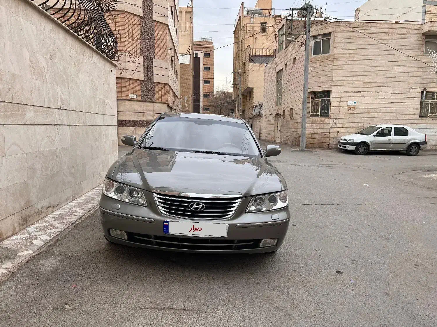 آزرا 2010فول بدون رنگ|خودرو سواری و وانت|اصفهان, ملاصدرا|دیوار