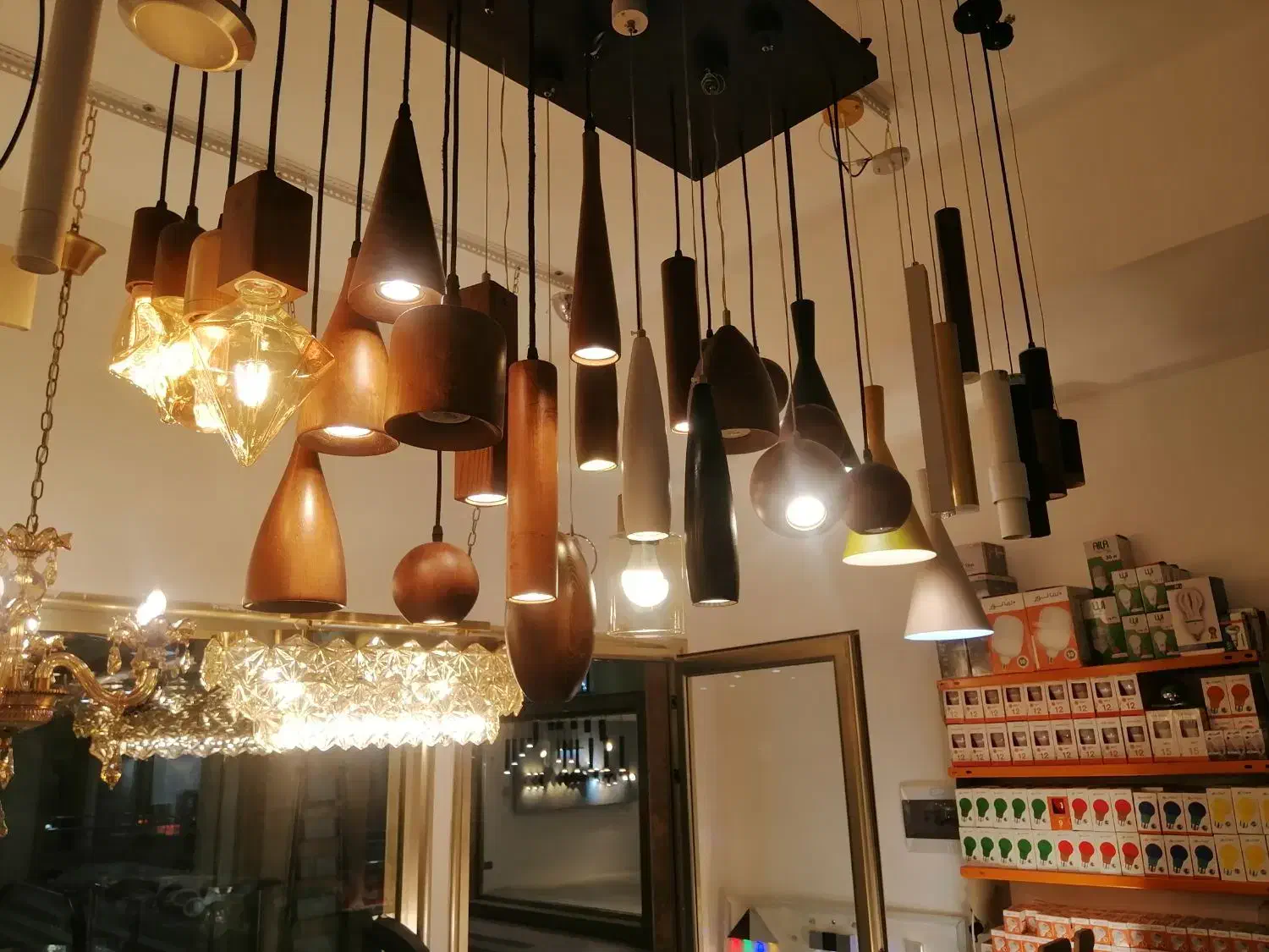 طراحی و اجرای دکوراسیون داخلی|خدمات پیشه و مهارت|اصفهان, بهار آزادی|دیوار