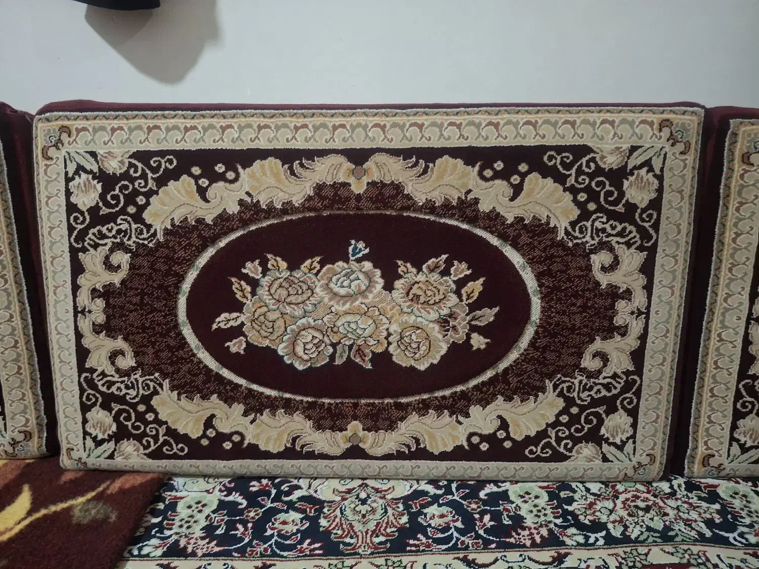 ۶ عددپشتی|پشتی|ساوه, |دیوار