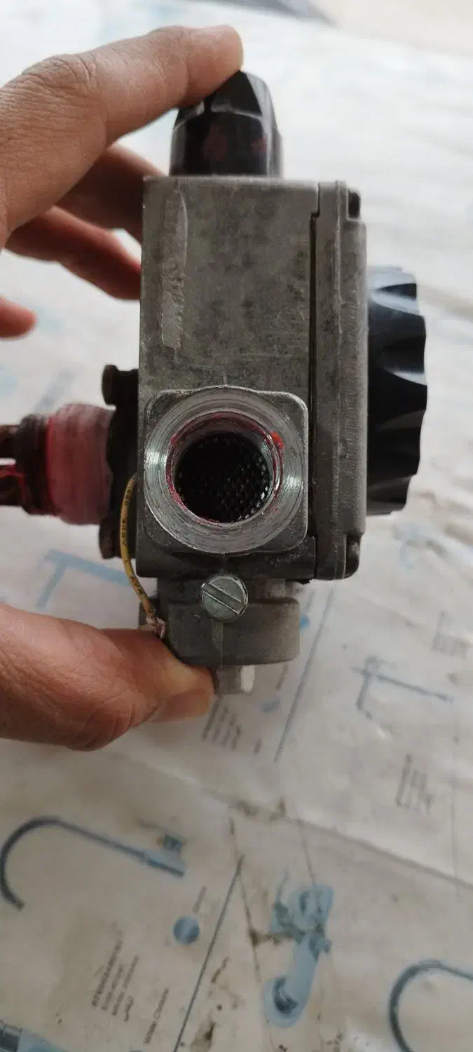 شیر گاز آبگرمکن ایستاده|آبگرمکن، پکیج، شوفاژ|رامسر, |دیوار