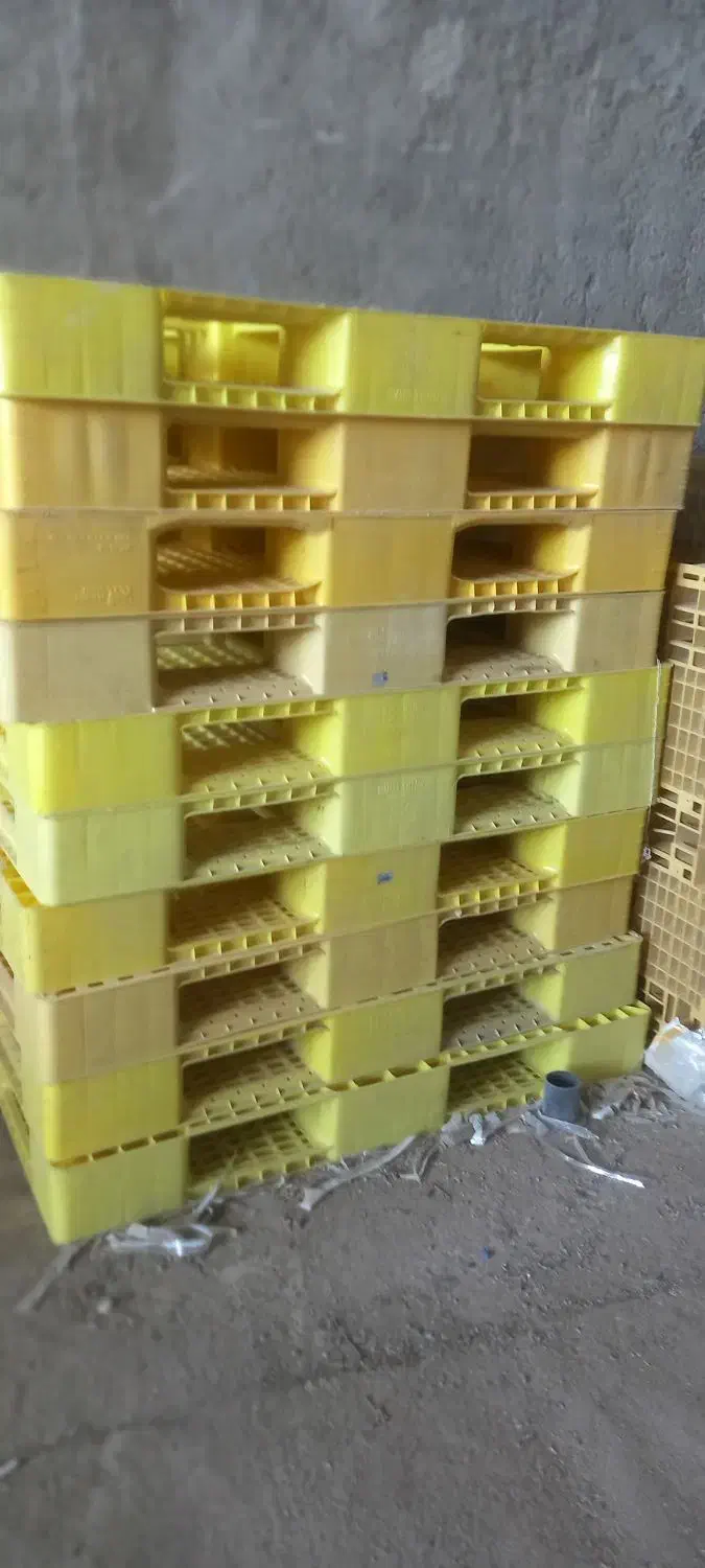 خرید وفروش پالت  چوبی وپالت  پلاستیکی و سلفون|عمده‌فروشی|قم, جمکران|دیوار