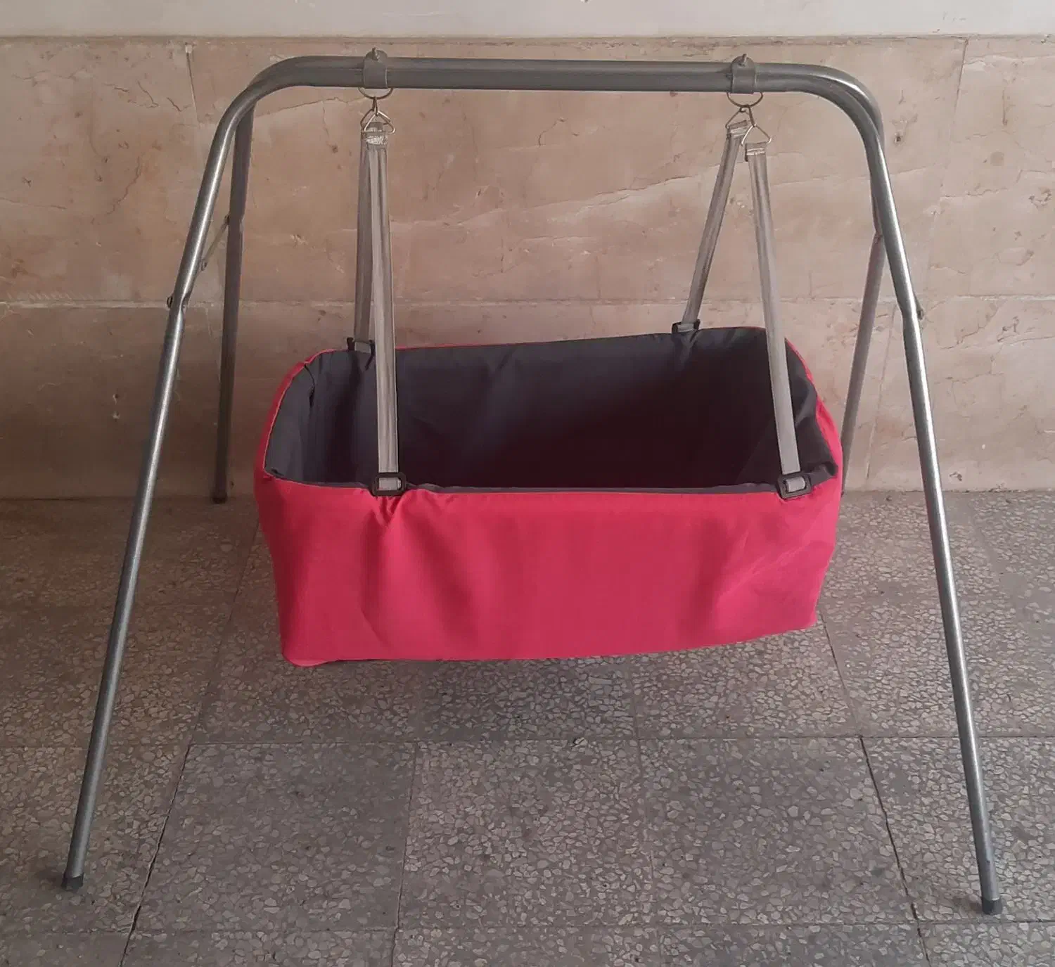 گهواره|کالسکه و لوازم جانبی|ابهر, |دیوار