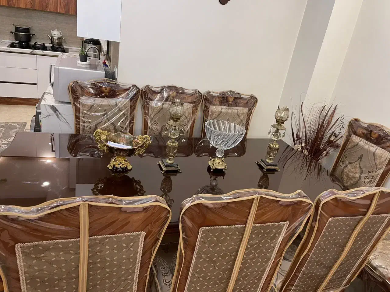 ناهار خوری۸نفره|میز و صندلی غذاخوری|بروجرد, |دیوار