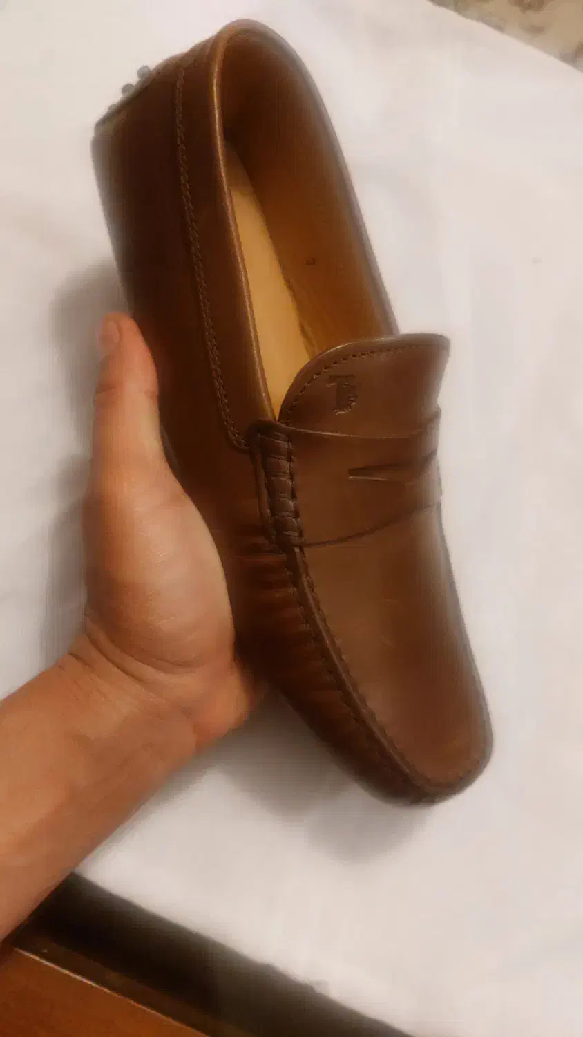 کفش TODS ایتالیا چرم خالص سایز ۴۲|کیف، کفش، کمربند|کیش, |دیوار