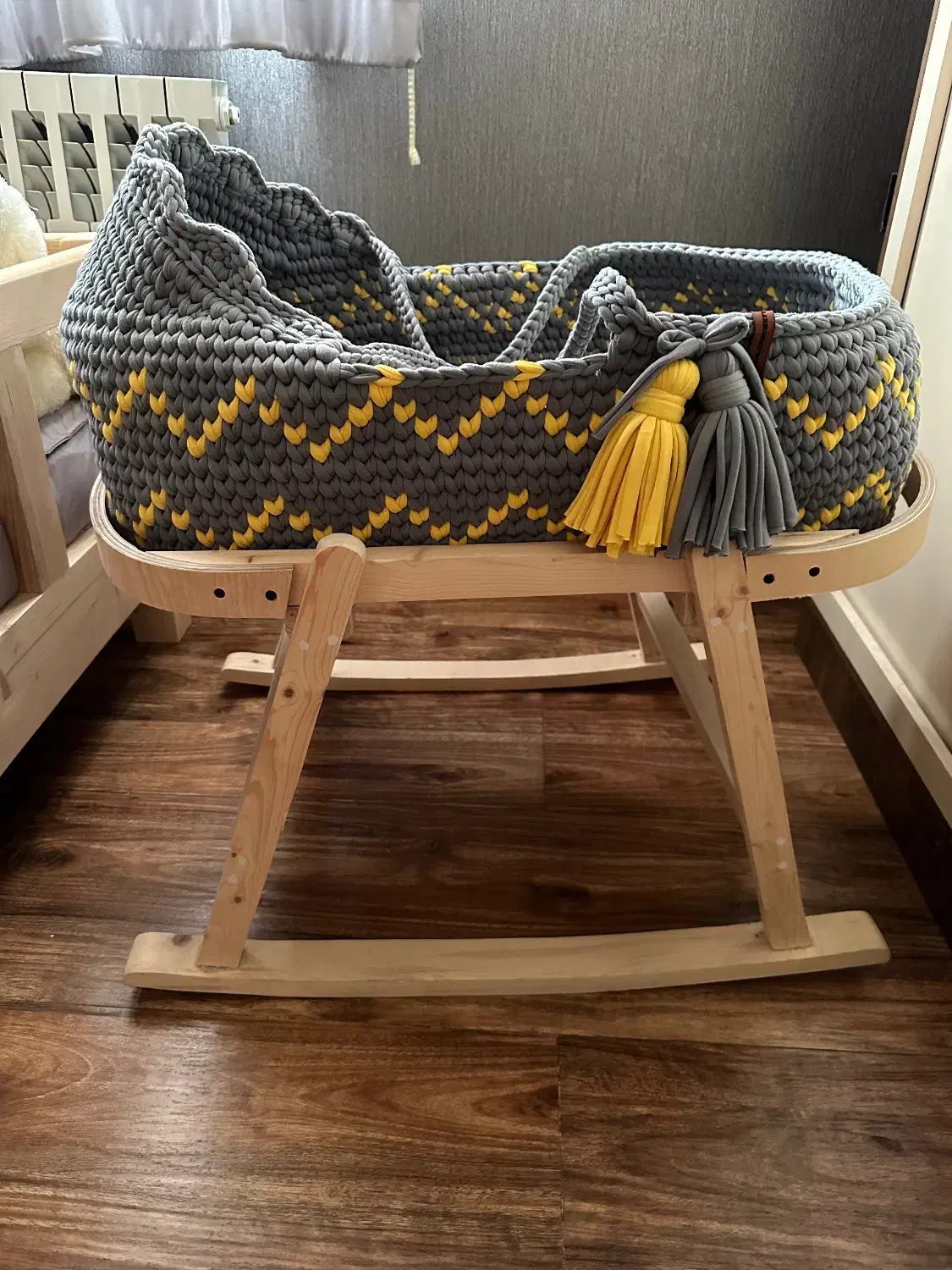 ننو آرامش بچه|تخت و صندلی بچه|رشت, آزادگان|دیوار