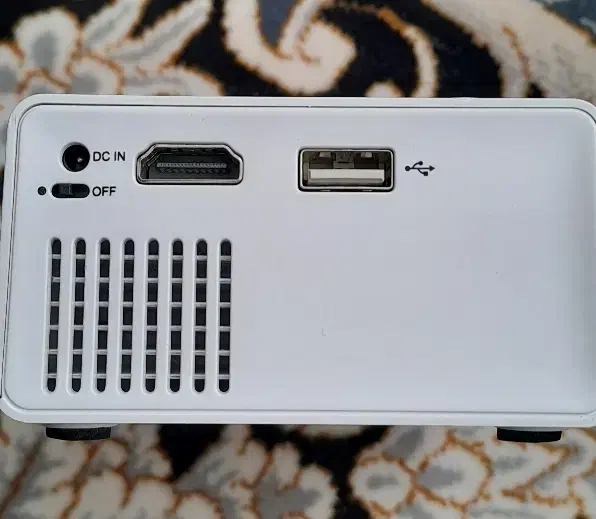 ویدیو پرژکتور|تلویزیون و پروژکتور|بیرجند, |دیوار