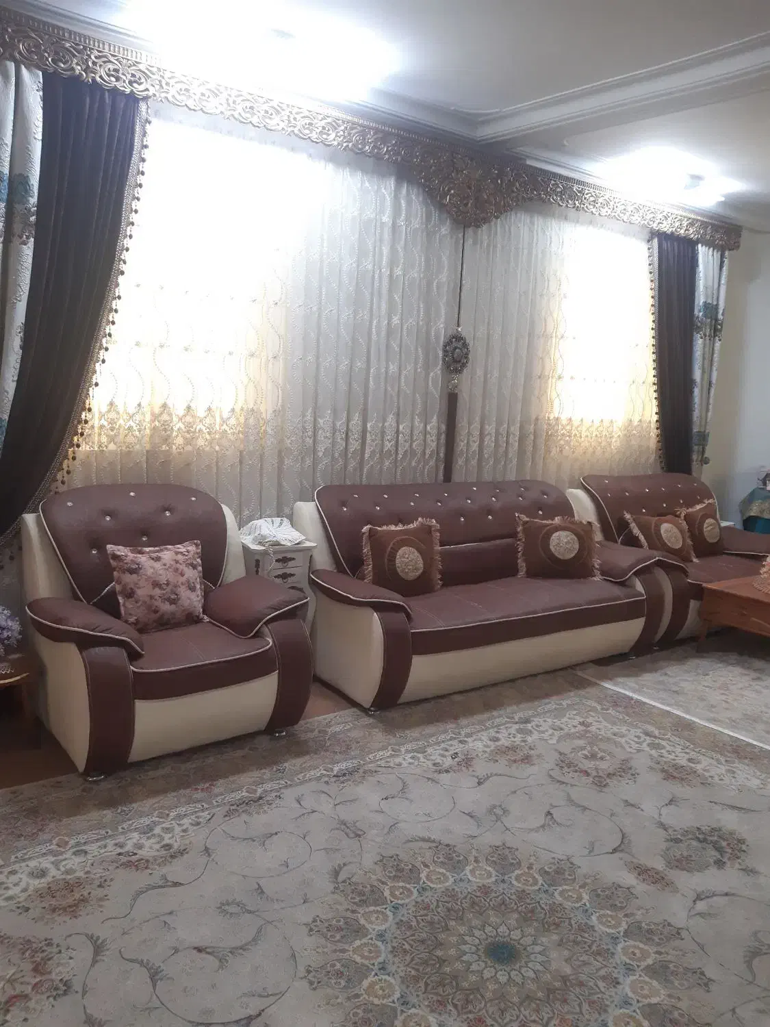 مبل چرم ۷ نفره|مبلمان خانگی و میز عسلی|لنگرود, |دیوار