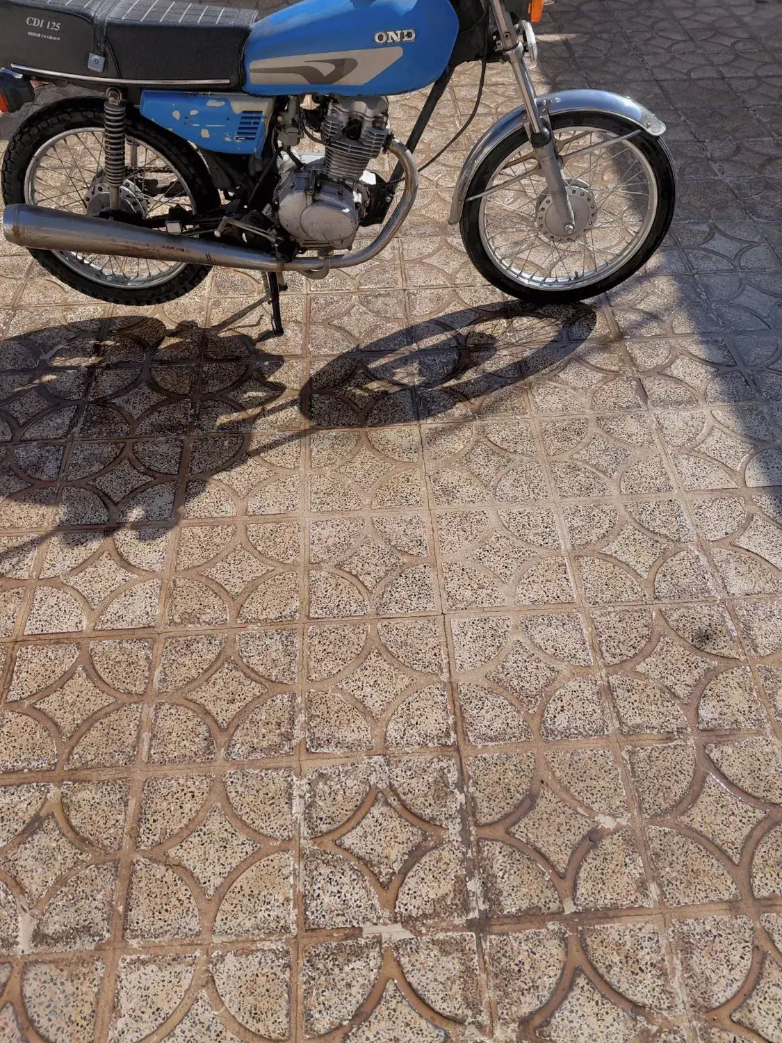 هندا۱۲۵مدل۸۳|موتورسیکلت|سیرجان, |دیوار