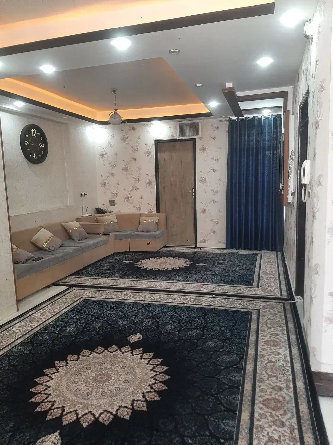 فروش خانه دو طبقه مجزا نزدیک بلوار رحمت|فروش خانه و ویلا|شیراز, تندگویان|دیوار