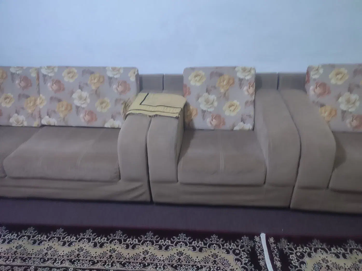 مبلمان راحتی|مبلمان خانگی و میز عسلی|سنندج, |دیوار