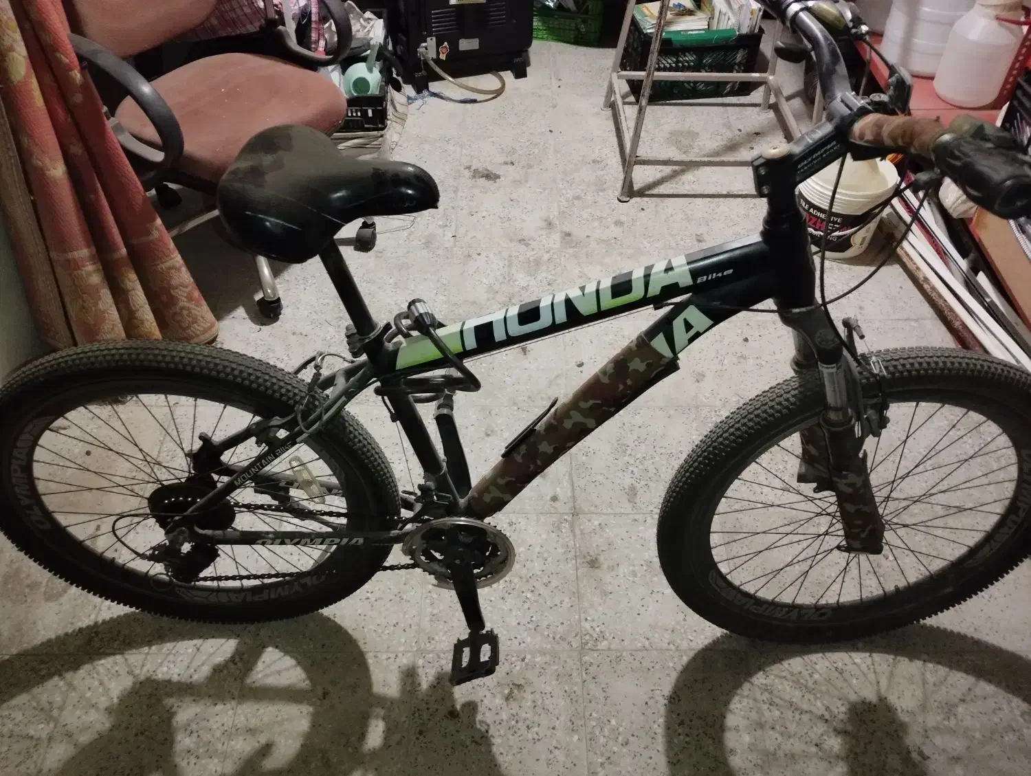 دوچرخه|دوچرخه، اسکیت، اسکوتر|الیگودرز, |دیوار