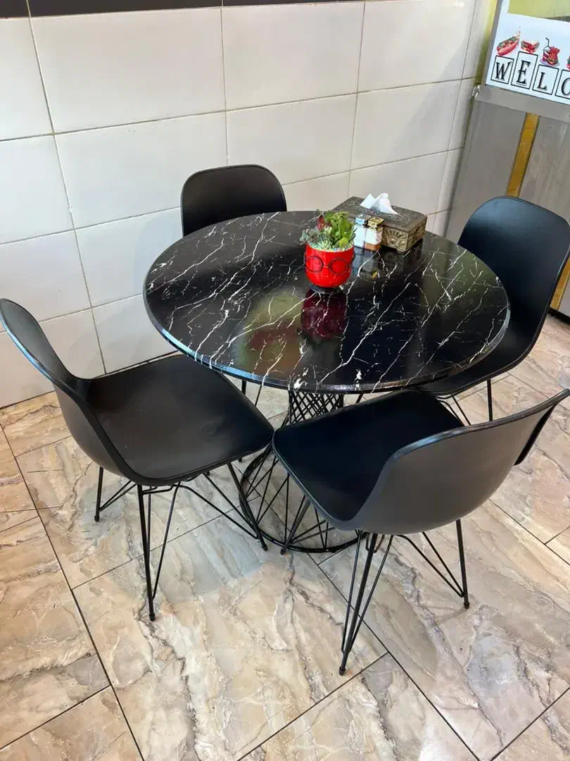 انواع ست میزوصندلی در رنگ بندی|میز و صندلی غذاخوری|مشهد, ابوذر|دیوار