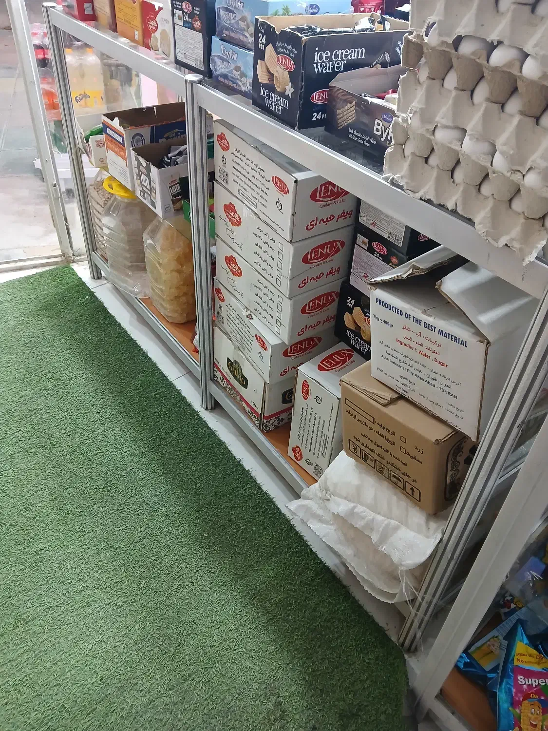 ویترین وسط آلومینیومی برای مغازه|فروشگاه و مغازه|قیدار, |دیوار