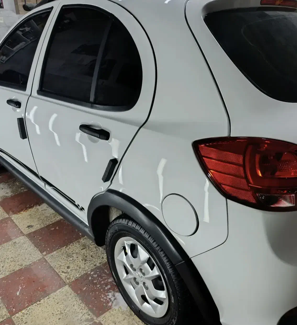 پولیش واکس و نانوسرامیک تخصصی|خدمات موتور و ماشین|قدس, شهرقدس|دیوار