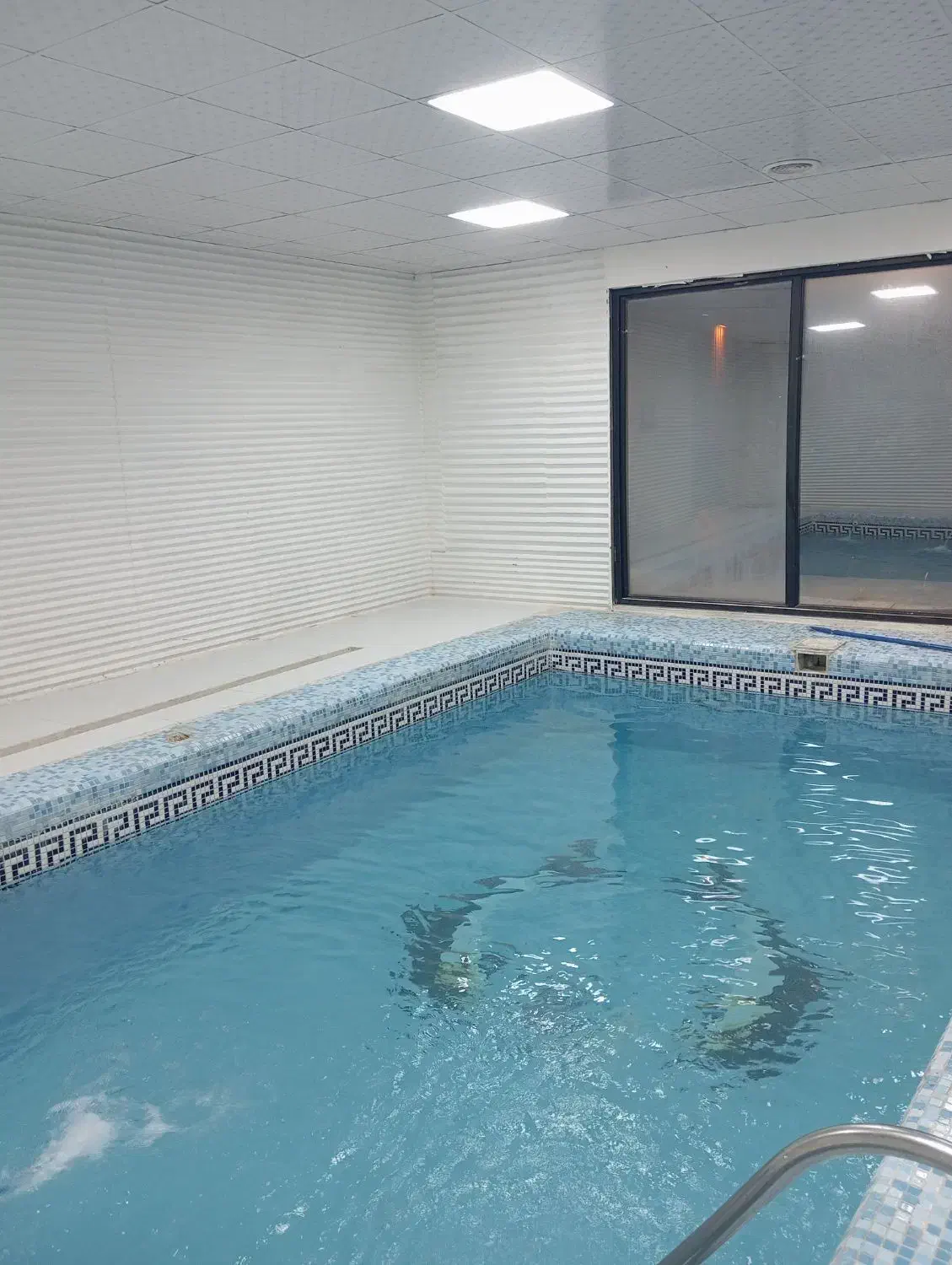 اجاره باغ ویلا استخردار آبگرم بیلیارد دار|اجارهٔ کوتاه‌مدت ویلا و باغ|صباشهر, |دیوار