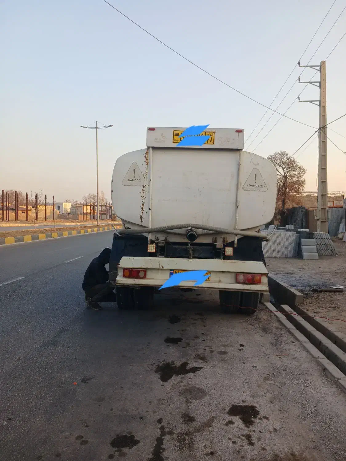 آیفا دو دف موتور ۳۰۲(تمام کمک ها فعال)|خودرو سنگین|آبسرد, |دیوار