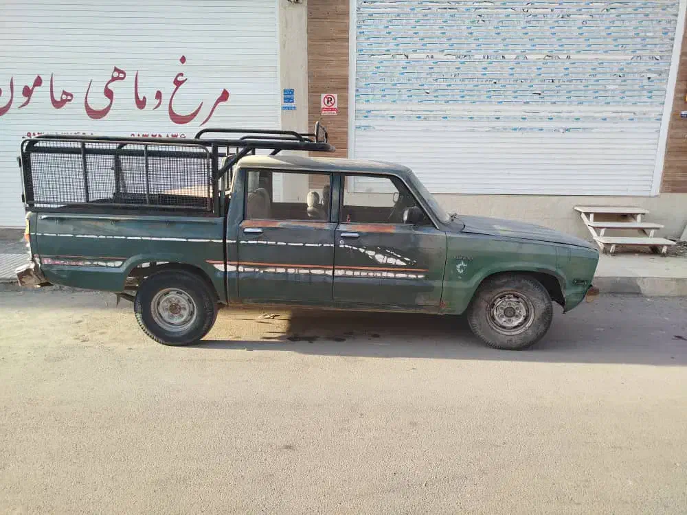 وانت مزدا ۱۶۰۰|خودرو سواری و وانت|یزد, |دیوار