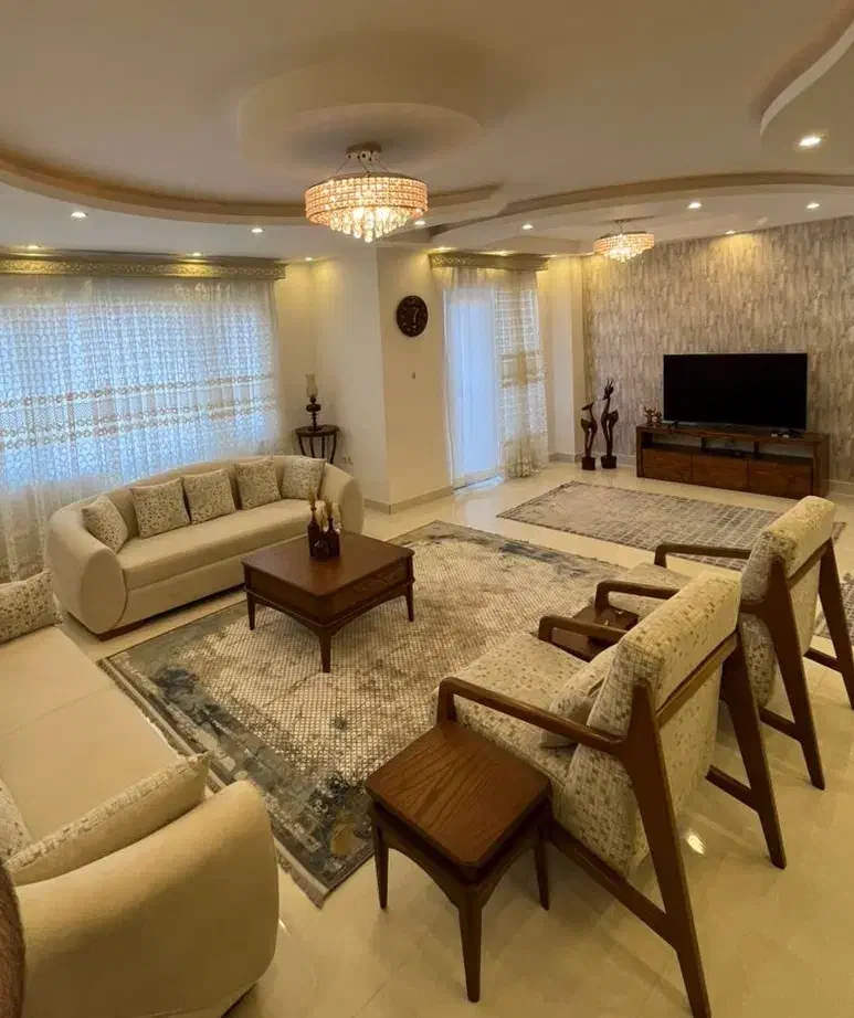 ۱۱۸ متر ۲ خوابه ونک شیراز شیخ بهایی شمالی