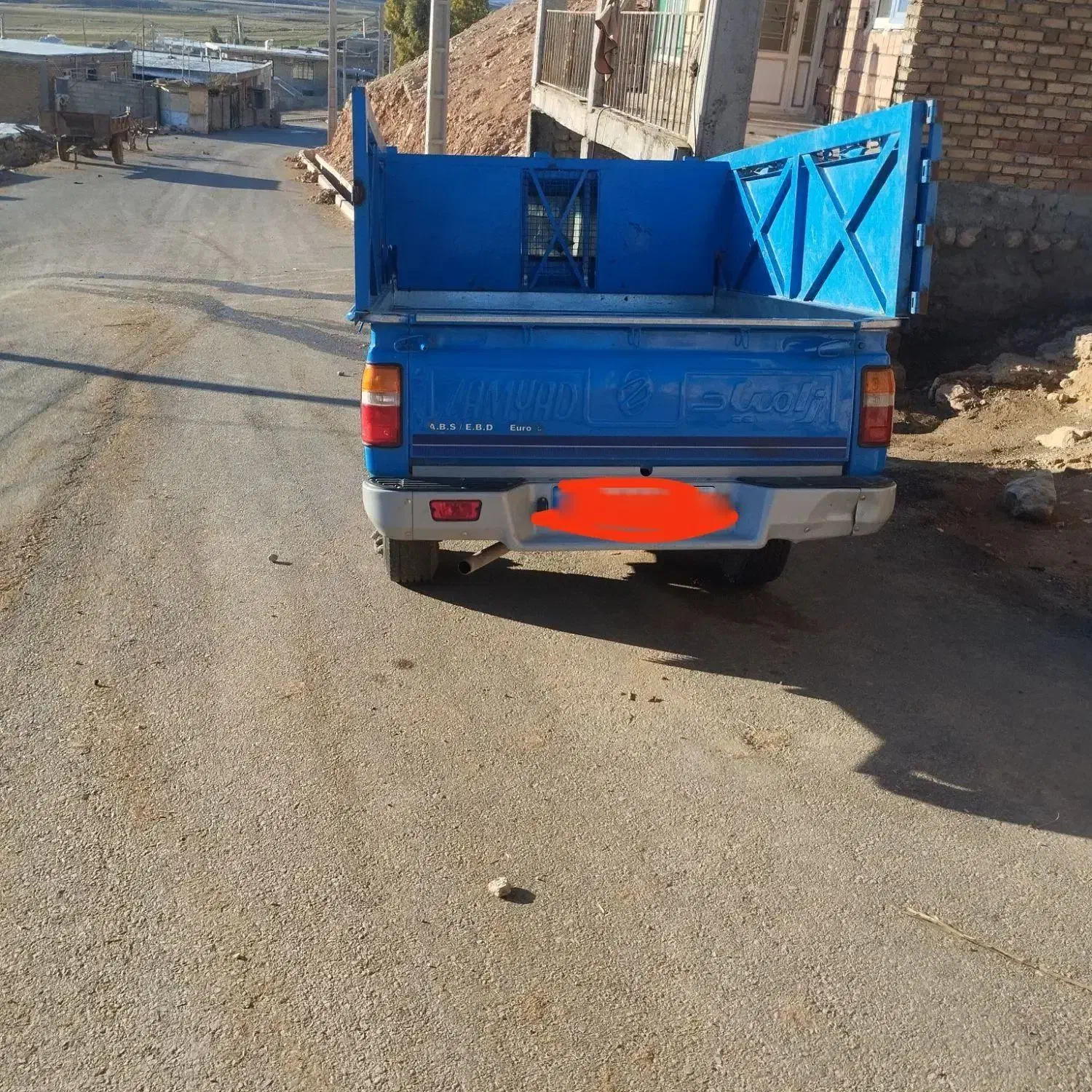 نیسان|خودرو سواری و وانت|ایلام, |دیوار