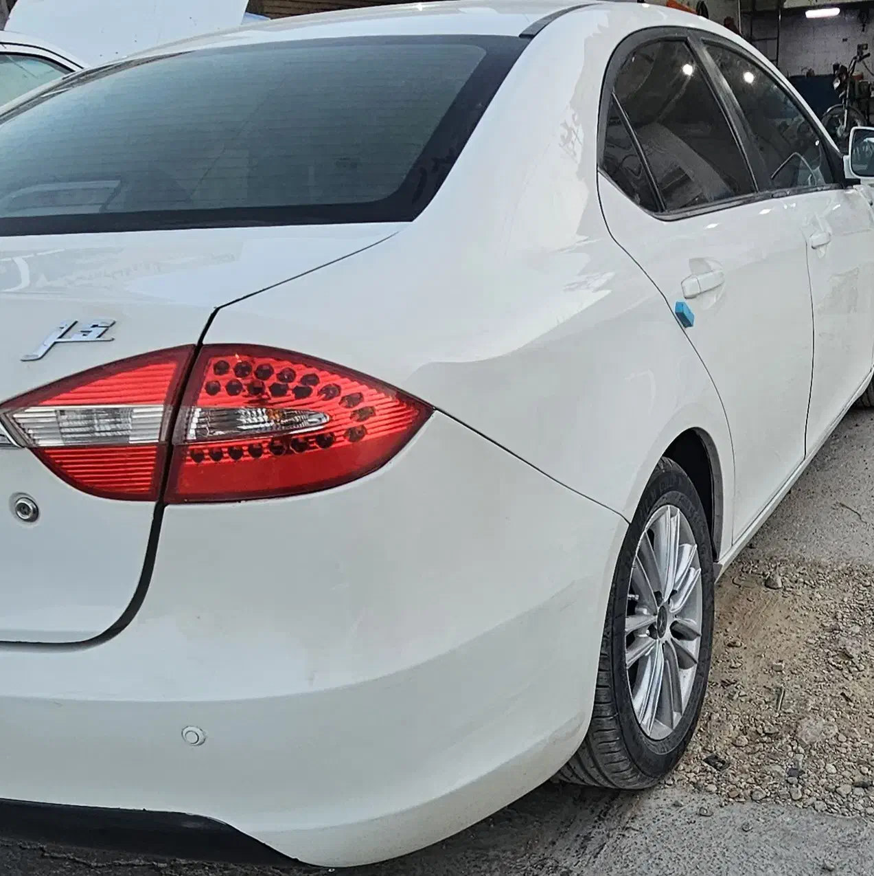 جک جی فایو دنده ای|خودرو سواری و وانت|مرودشت, بیست متری بیمارستان|دیوار