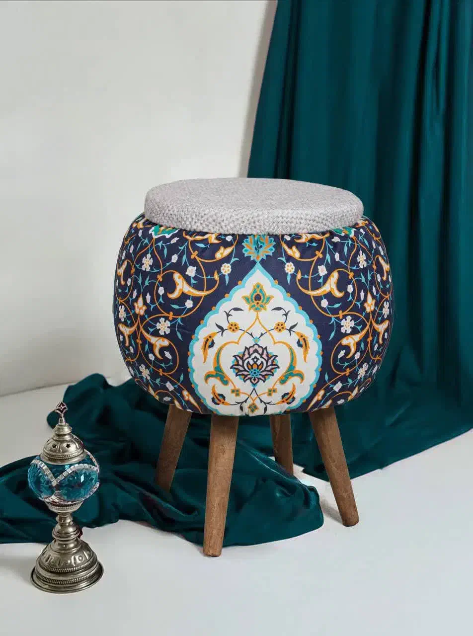 پاف|صندلی و نیمکت|اصفهان, سروستان|دیوار