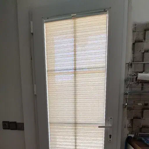 پلیسه پشت دری.اقای پرده|پرده، رانر، رومیزی|بیرجند, |دیوار