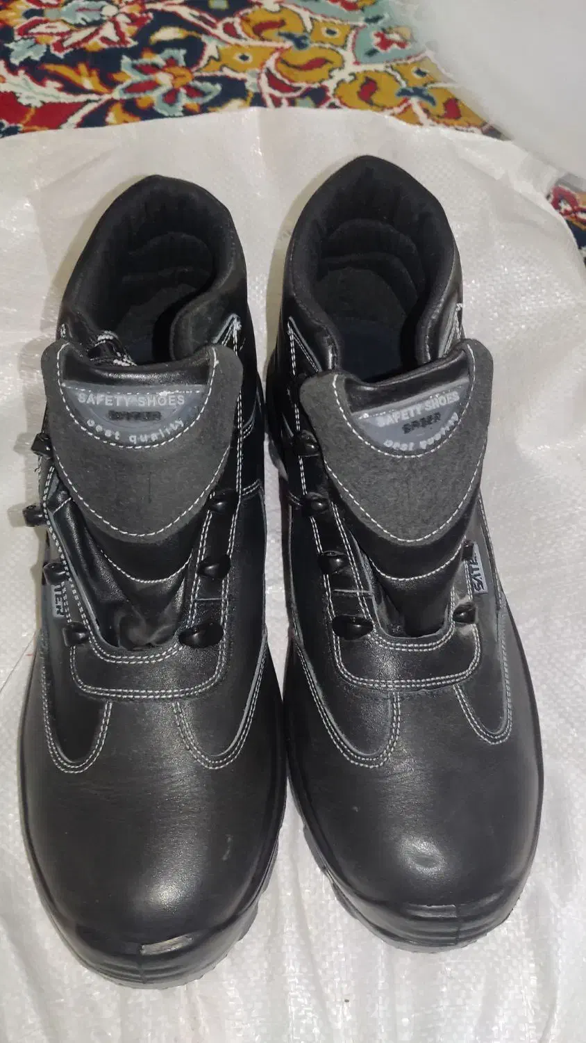 فروش کفش ایمنی|کیف، کفش، کمربند|سبزوار, هویزه|دیوار