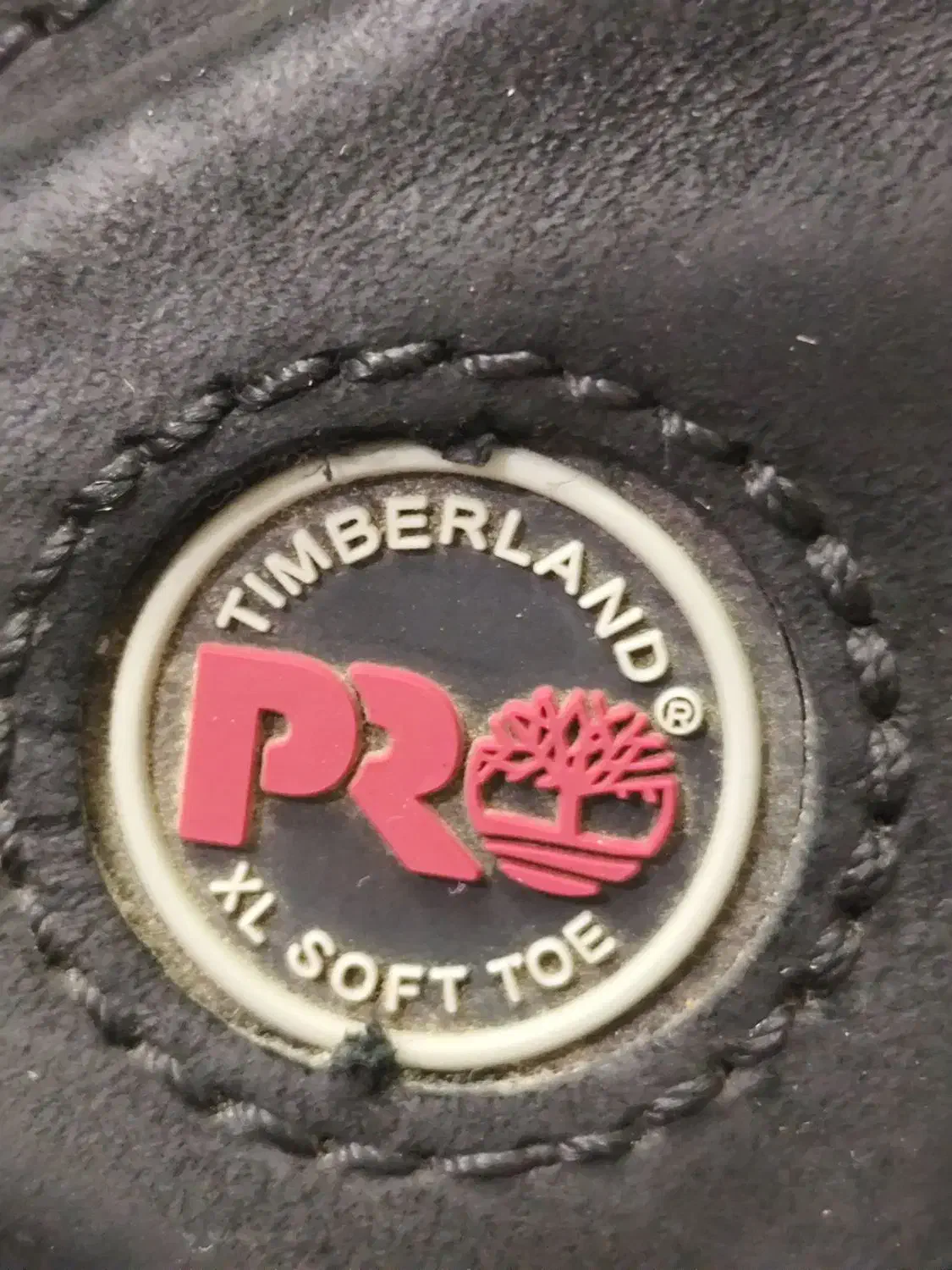 کتونی اورجینال سایز بزرگ تیم برلند سایز ۴۹|کیف، کفش، کمربند|تهران, آهنگران (سراسیاب دولاب)|دیوار