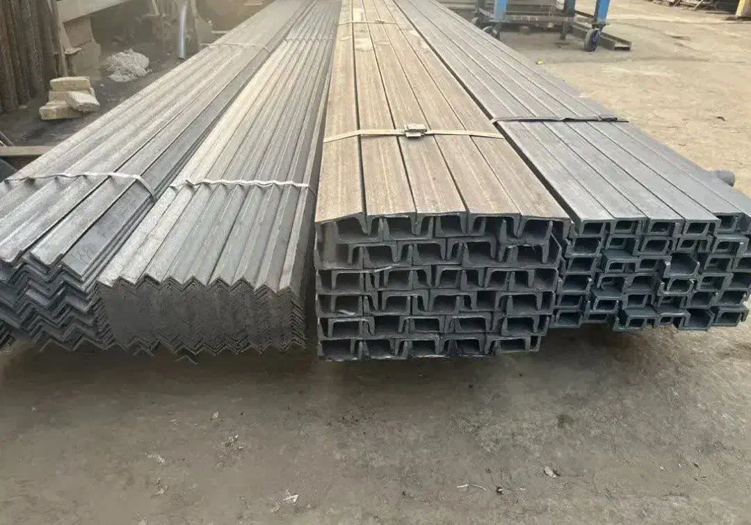 نبشی و ناودانی و سپری با تحویل فوری قم|مصالح و تجهیزات ساختمان|قم, شاه سید علی|دیوار