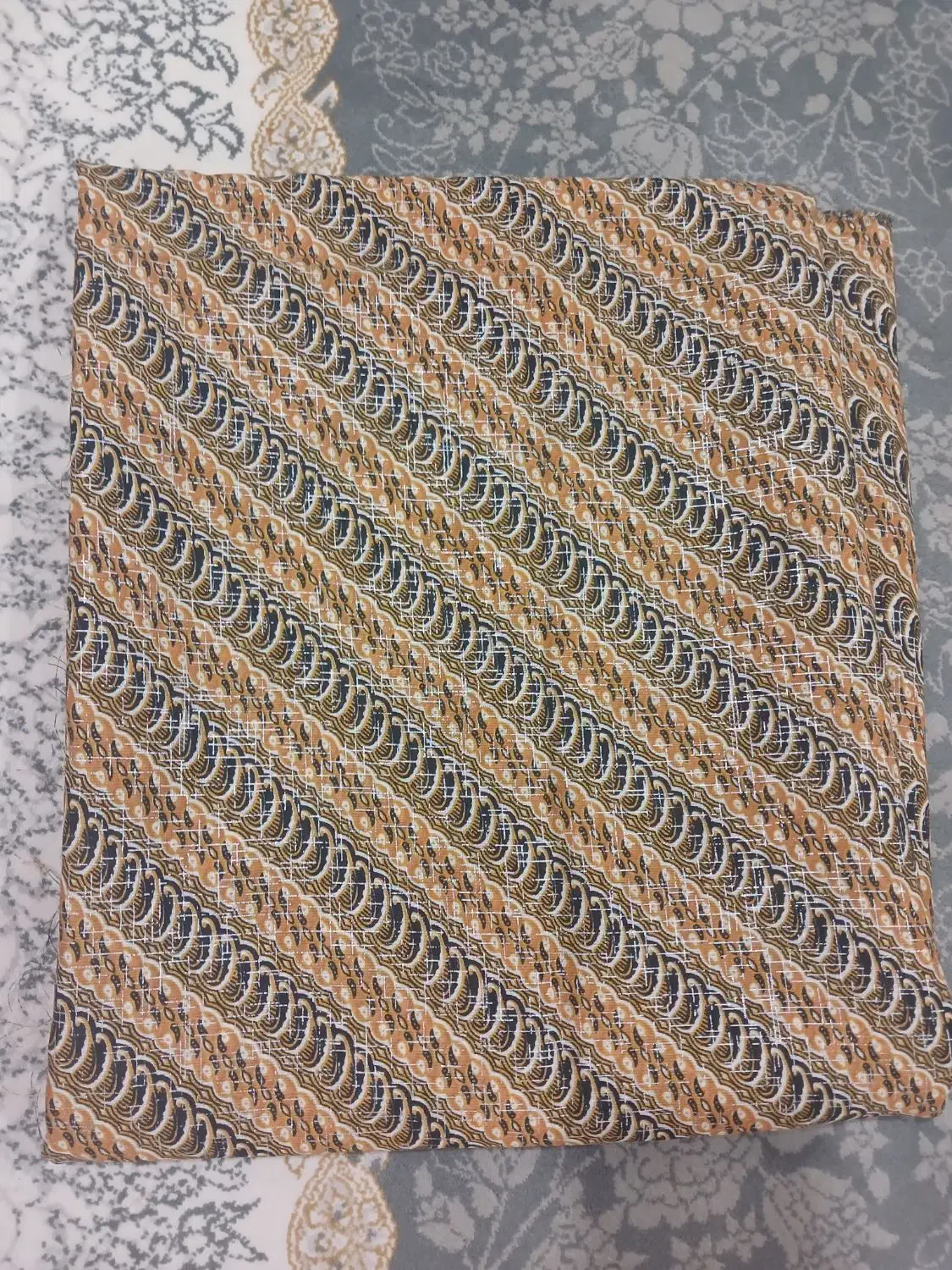 پارچه نونو|لوازم خیاطی و بافتنی|بجنورد, |دیوار