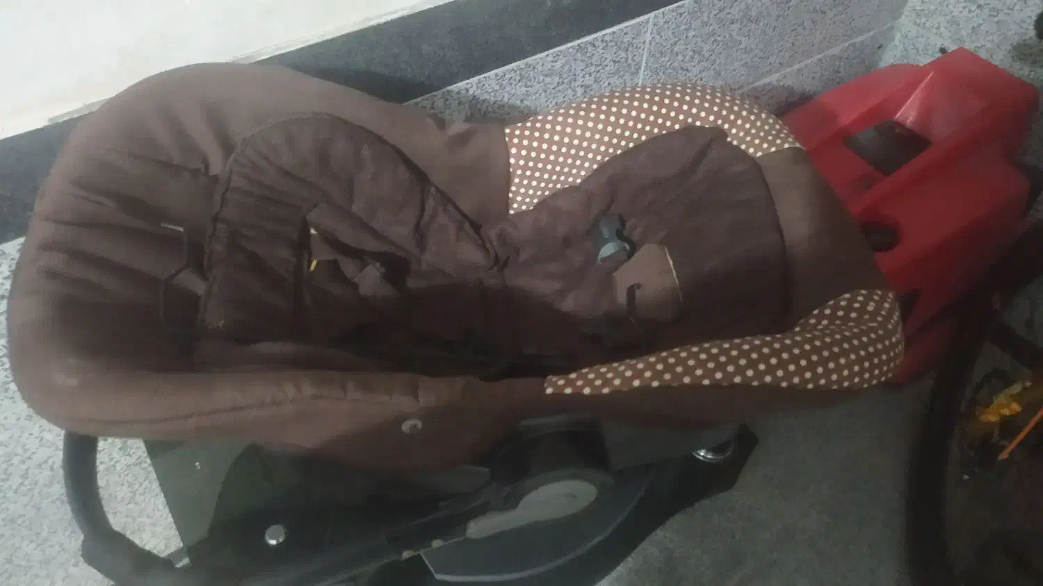 کریر بچه|کالسکه و لوازم جانبی|سقز, |دیوار