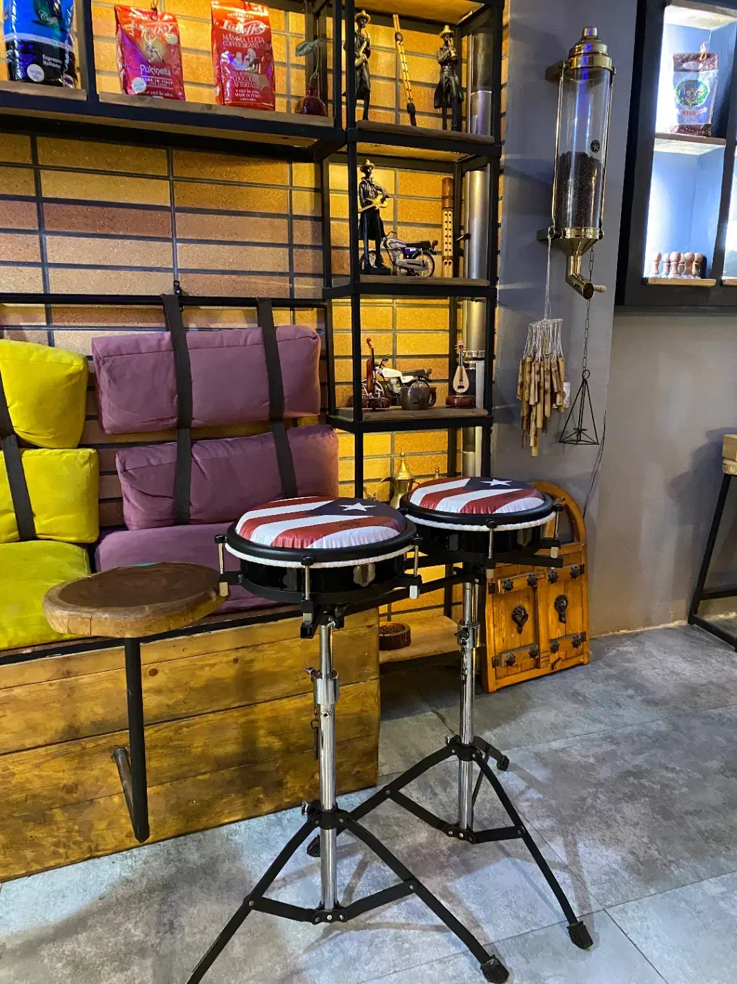 پرکاشن صفر|درام و پرکاشن|بندرعباس, |دیوار