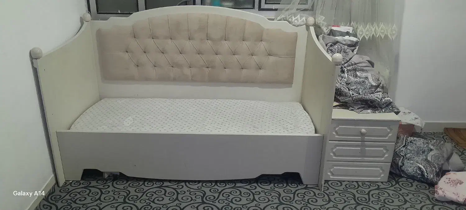 تخت خواب نوجوان یا کودک|تخت و سرویس خواب|رباط‌کریم, رباط‌کریم|دیوار