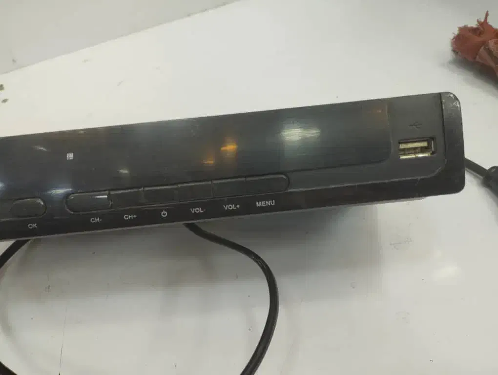 دیجیتال|صوتی و تصویری|خاش, |دیوار