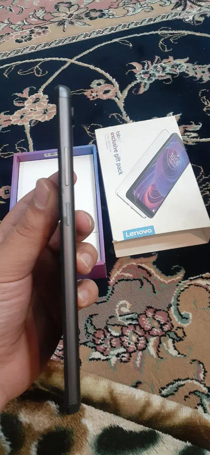 لنوو m7|تبلت|مشهد, کارمندان دوم|دیوار