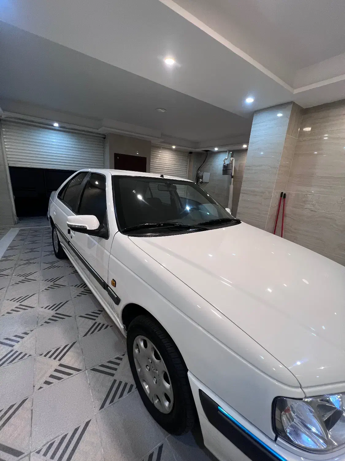 پژو پارس پرشیا|خودرو سواری و وانت|بندر انزلی, عباس آباد|دیوار