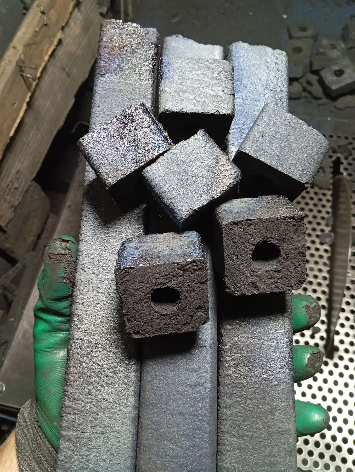 زغال فشرده|عمدهفروشی|اصفهان, هزارجریب|دیوار