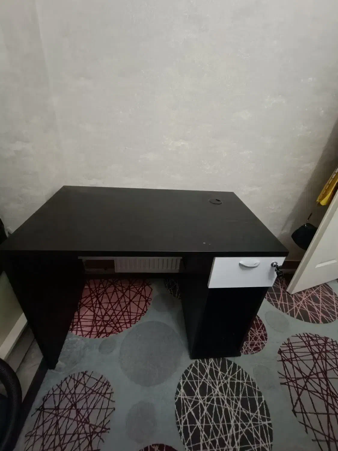 میز کامپیوتر یا تحریر|میز تحریر و کامپیوتر|شهریار, شهرک وائین|دیوار