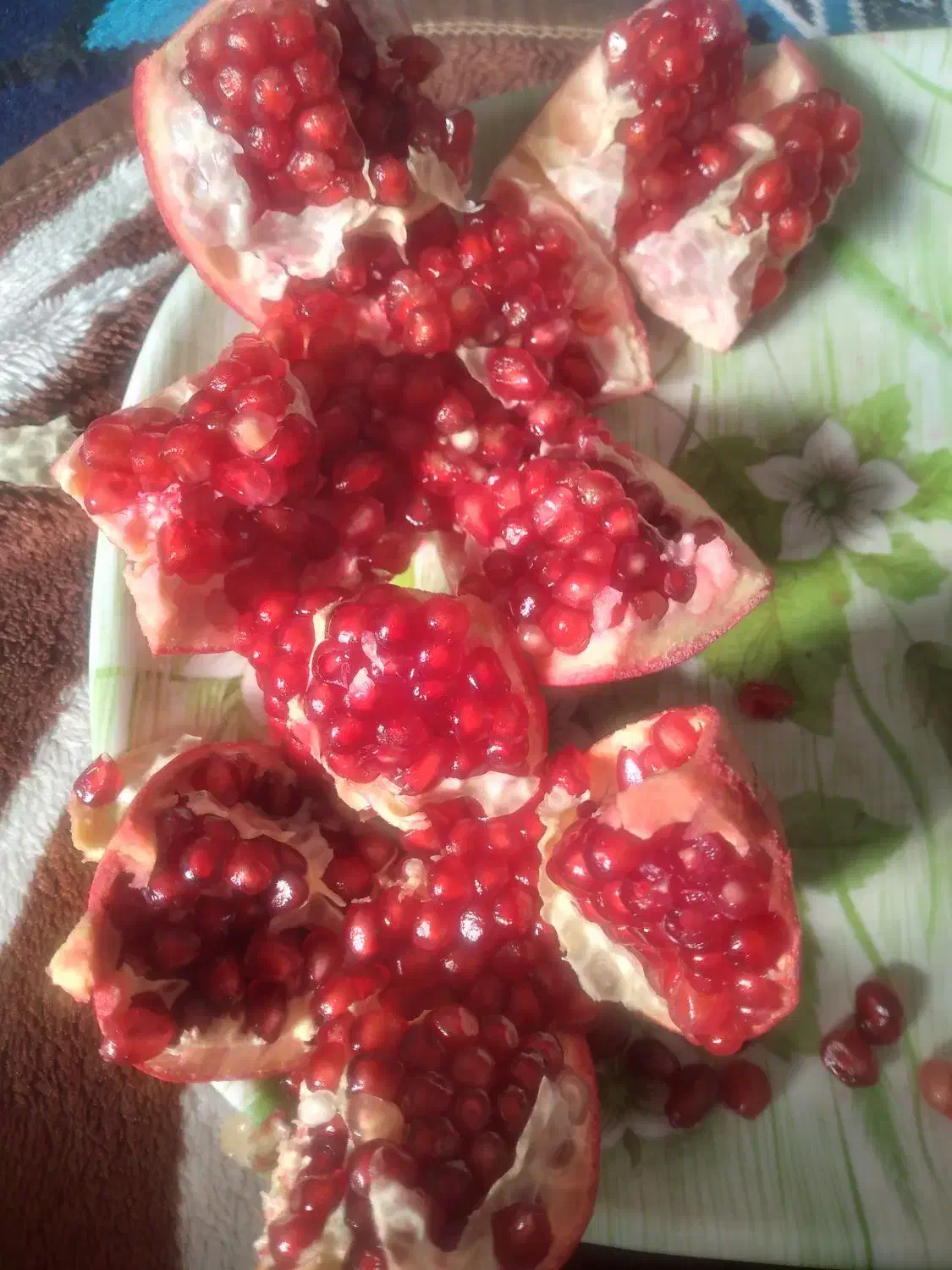 انار دانه قرمز|خوردنی و آشامیدنی|بختگان, |دیوار