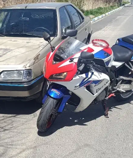 cbr1000|موتورسیکلت|تهران, امیریه|دیوار