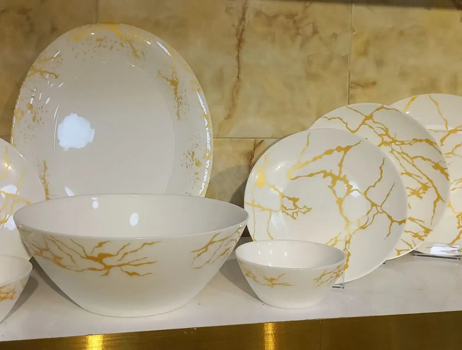 سرویس آرکوپال رایگان جایزه خرید|ظروف سرو و پذیرایی|قم, باغ شریفی|دیوار