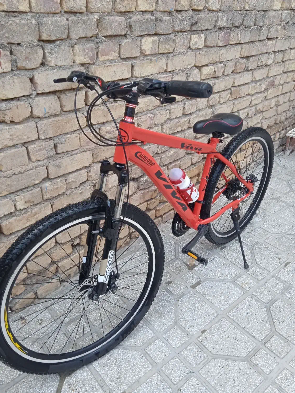 دوچرخه|دوچرخه، اسکیت، اسکوتر|لاران, |دیوار