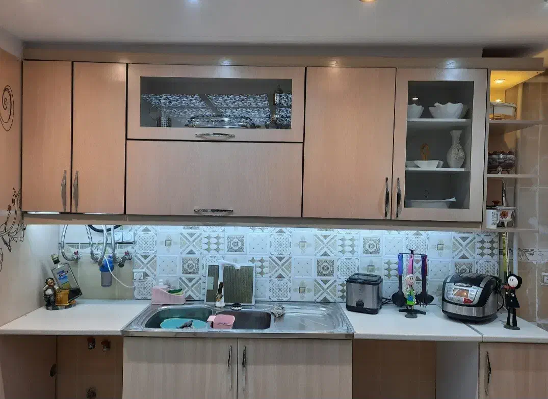 کابینت اشپزخونه مبل و نهارخوری و آینه کنسول|مصالح و تجهیزات ساختمان|آستارا, |دیوار