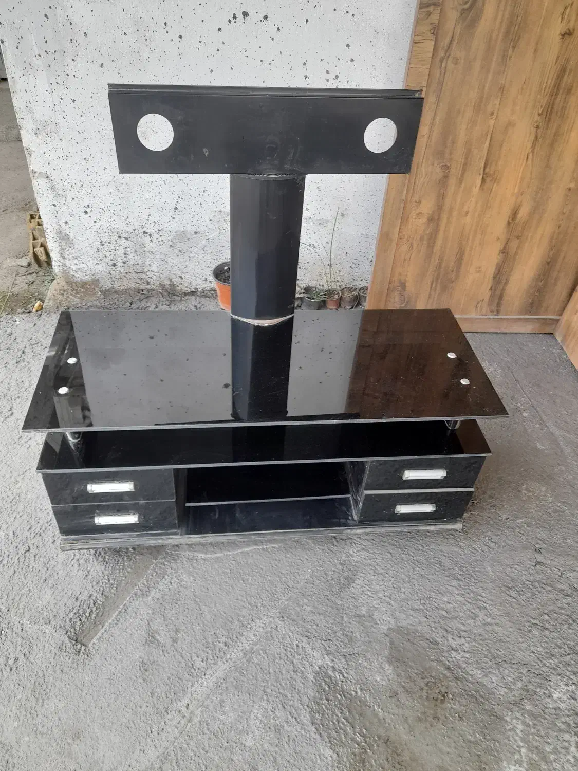 میز تلویزیون شیشه ای|مبلمان اداری|لاهیجان, بازکیاگوراب|دیوار